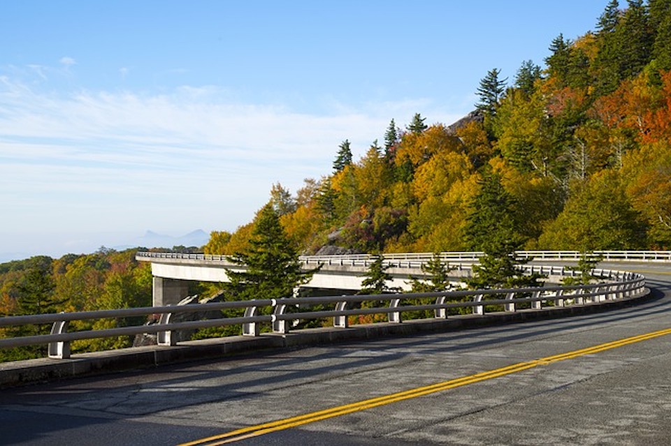 The 20 Best Blue Ridge Parkway Overlooks in NC & VA Blue Ridge