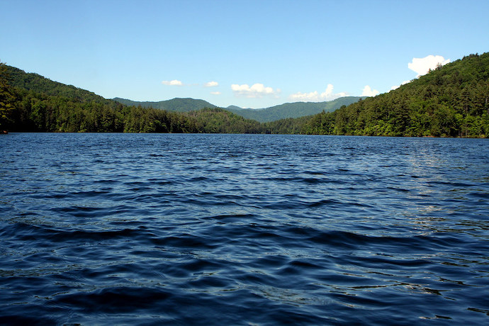 Best Lake Western North Carolina - Lake Santeetlah