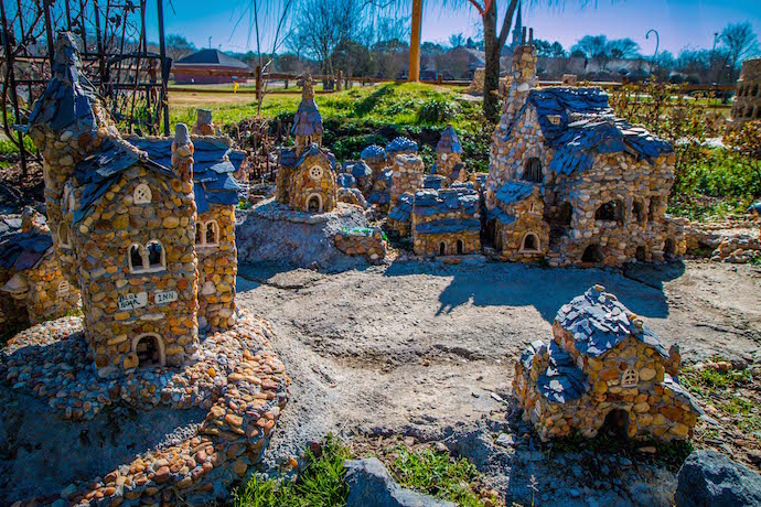 Nottingham Village at Calhoun Rock Garden