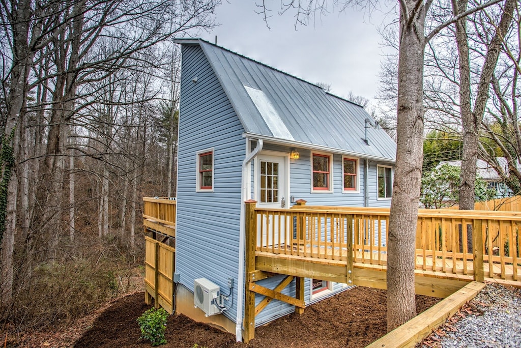 The Parkwood Tree House
