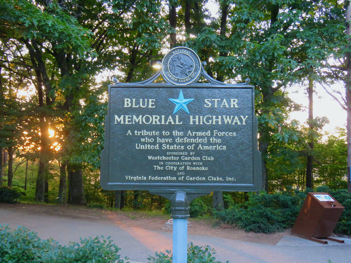 Mill Mountain & The Roanoke Star - Blue Star Memorial Highway