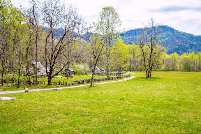 hiking near Cherokee NC - Oconaluftee Visitor Center and River Trail in Cherokee NC