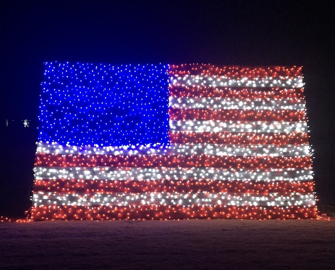 Holiday Lights at Veterans Park - Christmas lights in Georgia