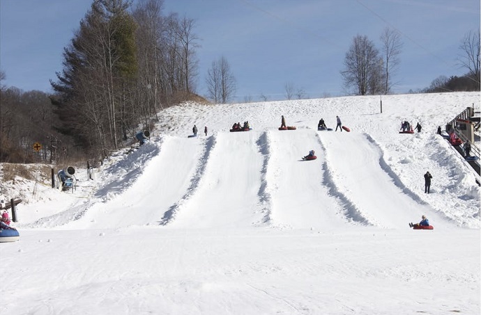 The 10 Best Places for Snow Tubing in North Carolina (2024)