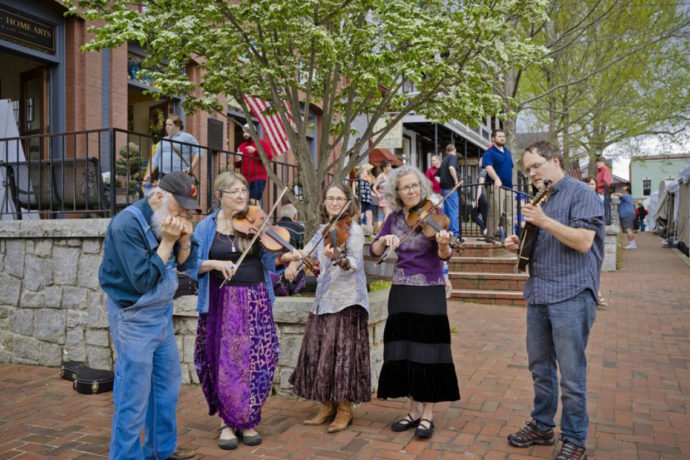 Live Music at the Bear On The Square Mountain Festival in Dahlonega GA