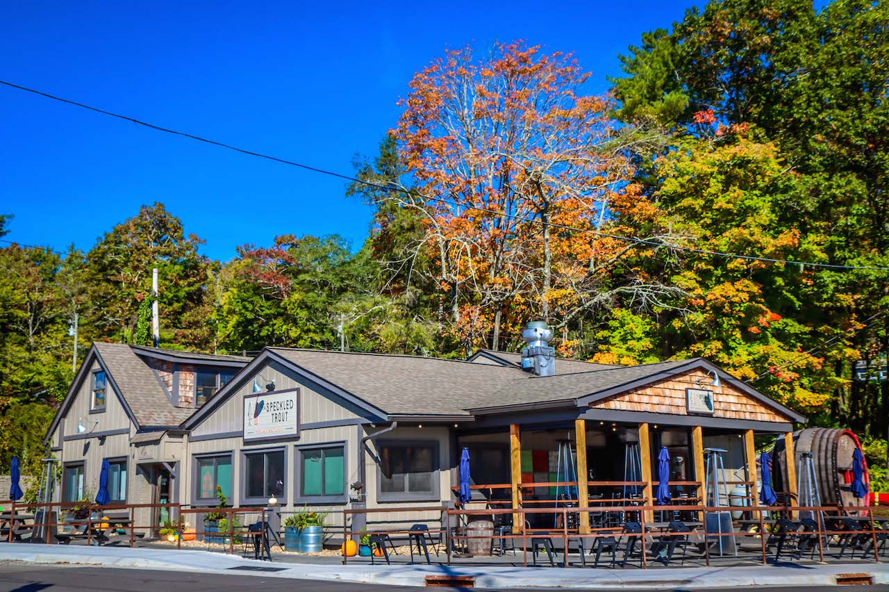 Exploring Downtown Blowing Rock NC: Restaurants, Shopping & More