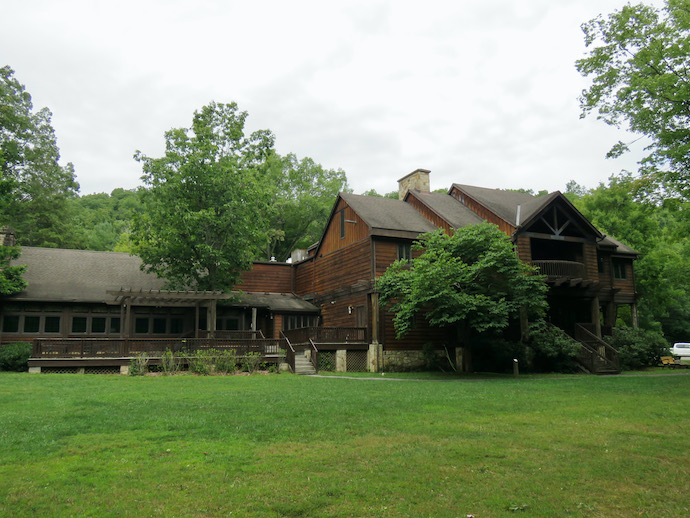 Hungry Mother State Park Cabins, Camping & Hiking Trails - Hungry Mother Lodge