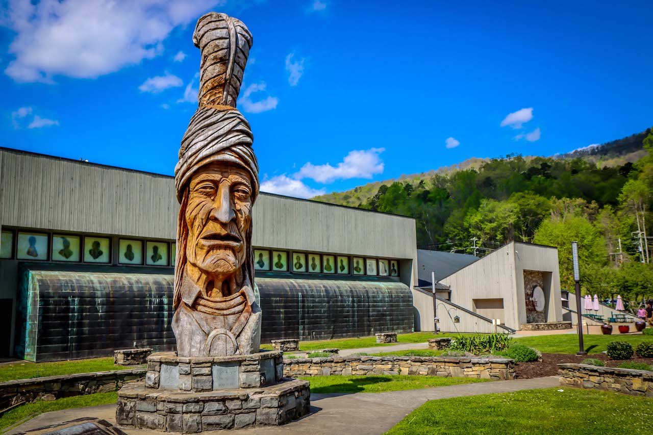 The 20 Best Things To Do In Cherokee NC & The Qualla Boundary