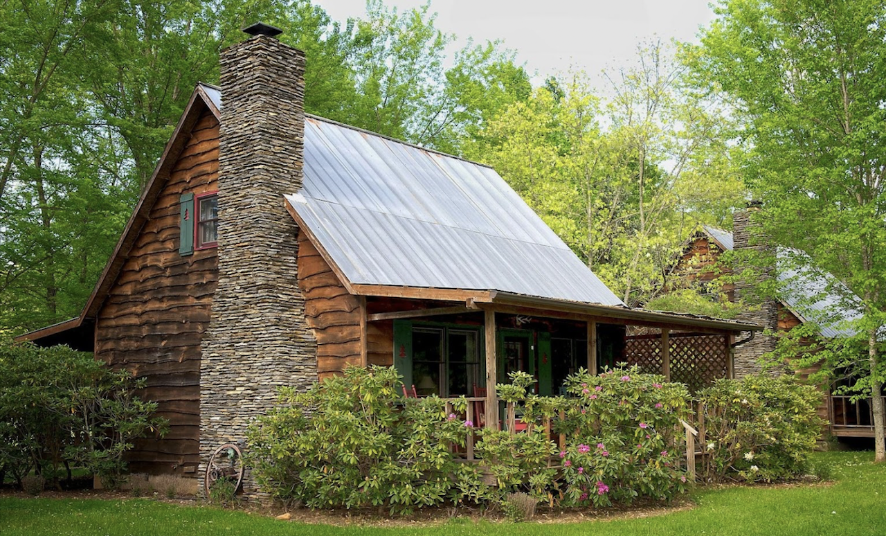 Tectonic Integration piston Review of Mountain Springs Cabins in Asheville NC