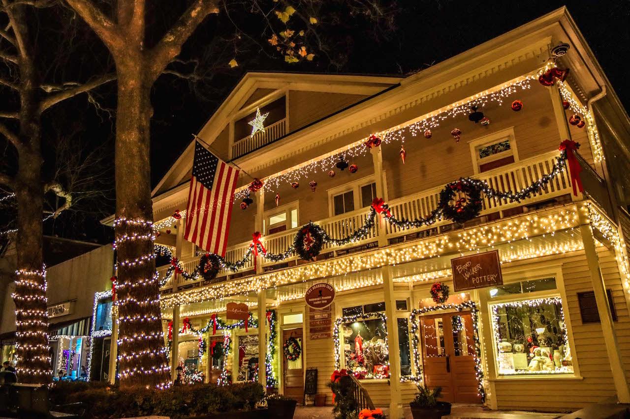 10 Ways to Celebrate Old Fashioned Christmas in Dahlonega GA