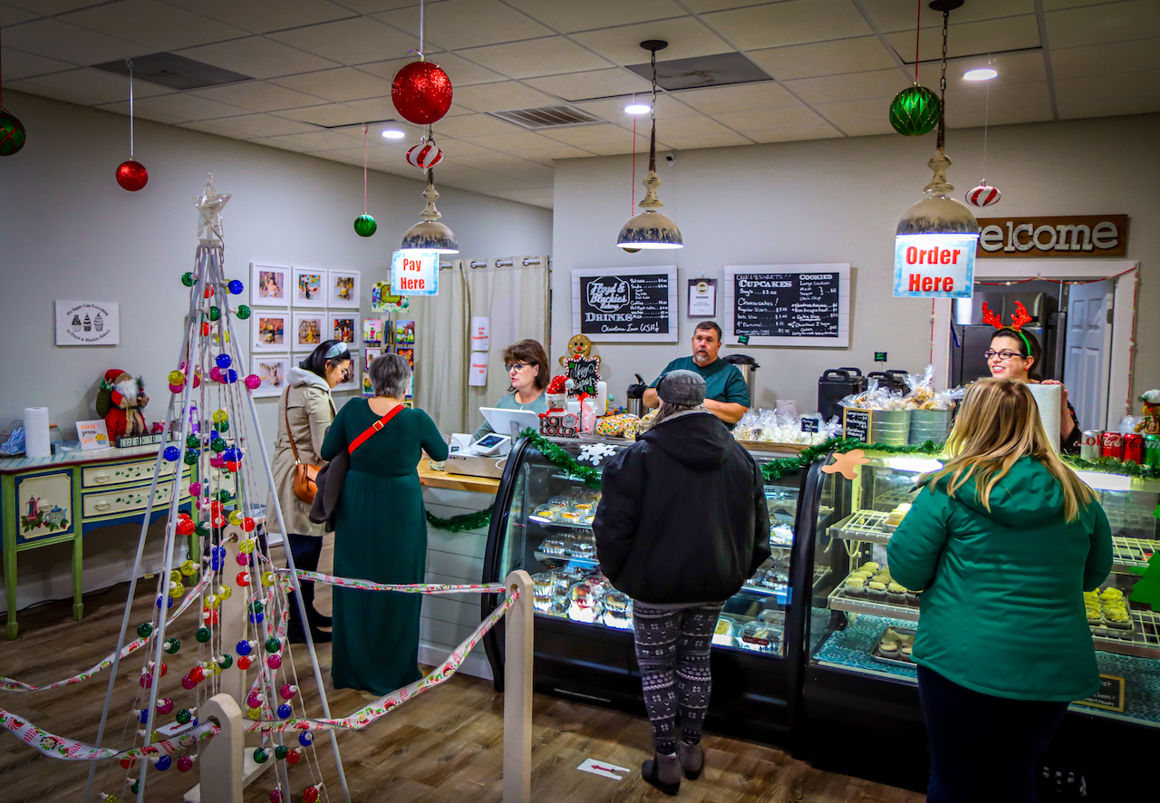 Getting Sweet Treats at Floyd and Blackies Bakery in McAdenville NC