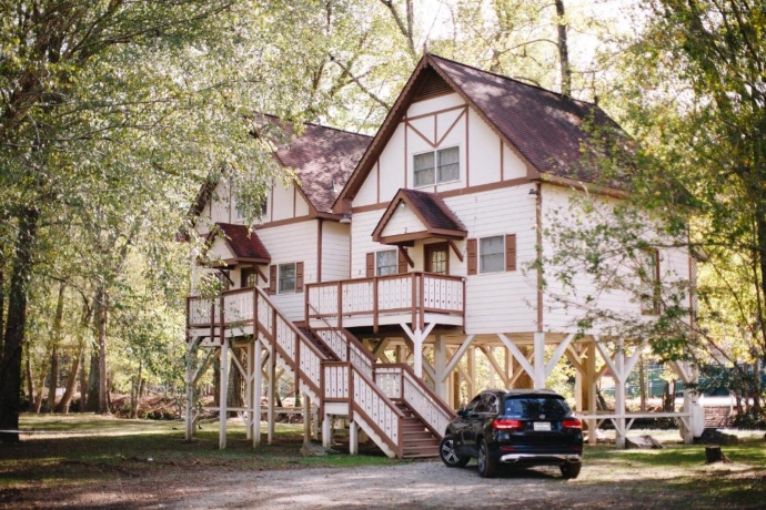Riverbend Motel, Hotels in Helen on the River