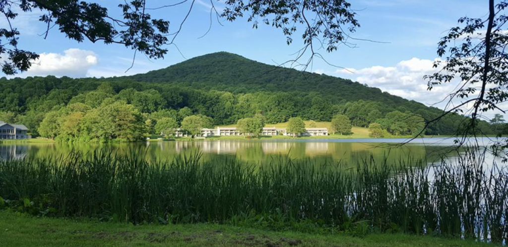 Visiting the Peaks of Otter Lodge & Campground in Bedford VA