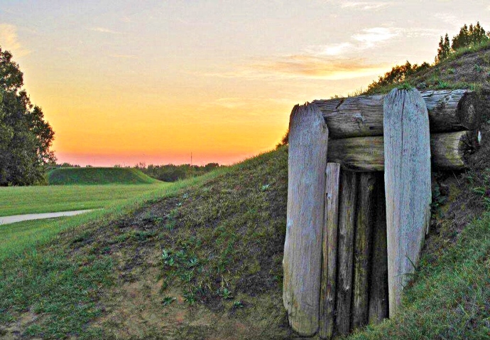 Macon GA Indian Mounds - Ocmulgee Indian Mounds