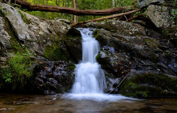 Shenandoah waterfalls - Doyles River Falls