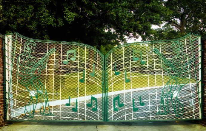 Memphis Landmarks -Graceland Gates