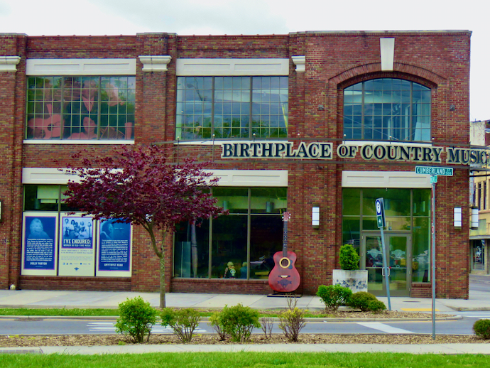 Things to Do in city of Bristol VA - Outside The Birthplace of Country Music Museum in Bristol