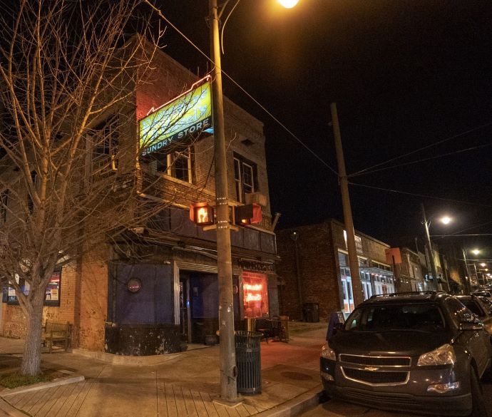 Haunted places in Memphis TN - Earnestines & Hazels