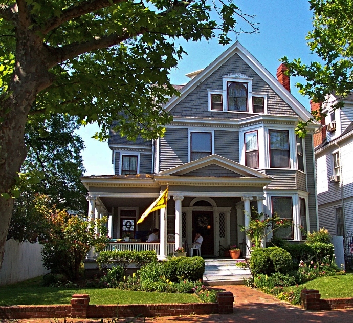 Haunted Hotels Virginia - Glencoe Inn