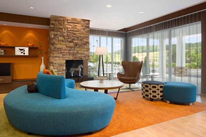 hotels in Bristol TN near Bristol motor speedway