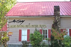 what to do in Gatlinburg Tennessee - Arts and Crafts Loop