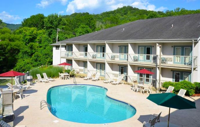 great smokies lodging - Quality Inn Cherokee NC