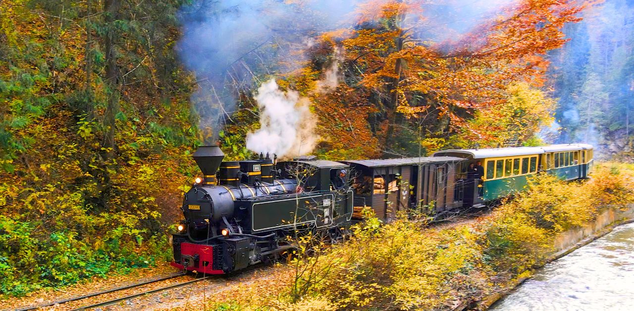 The 10 Best Scenic Train Rides in Tennessee - Blue Ridge Mountains ...