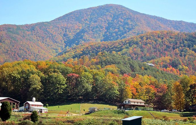 East Tennessee towns - Wears Valley TN