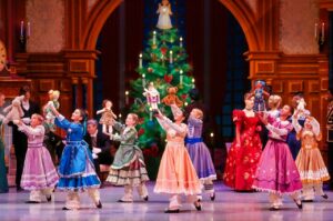 Christmas shows in Richmond VA - Richmond Ballet dancers in The Nutcracker 