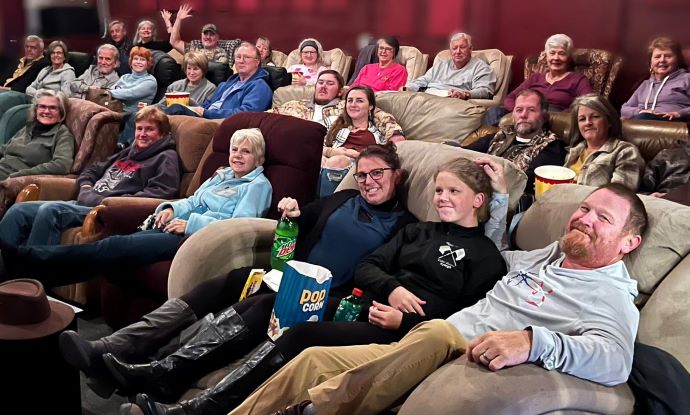 Blue Ridge Movie Lounge West Jefferson NC