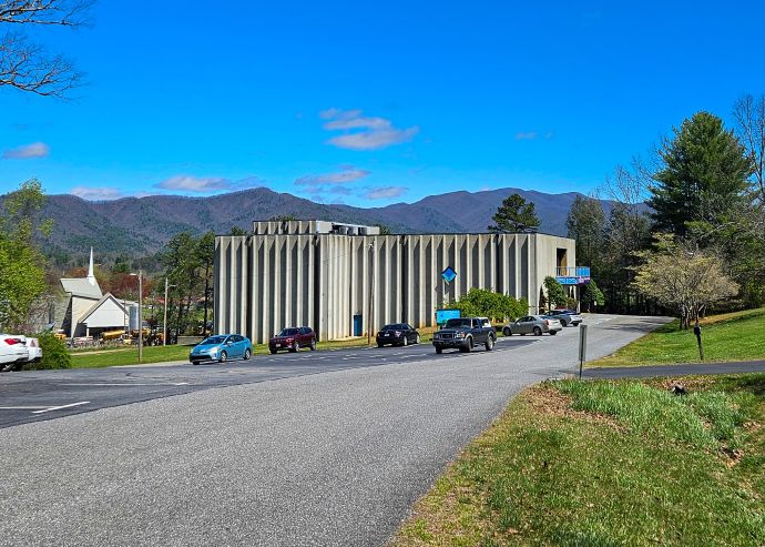 Peacock Performing Arts Center Haysville NC- Exterior
